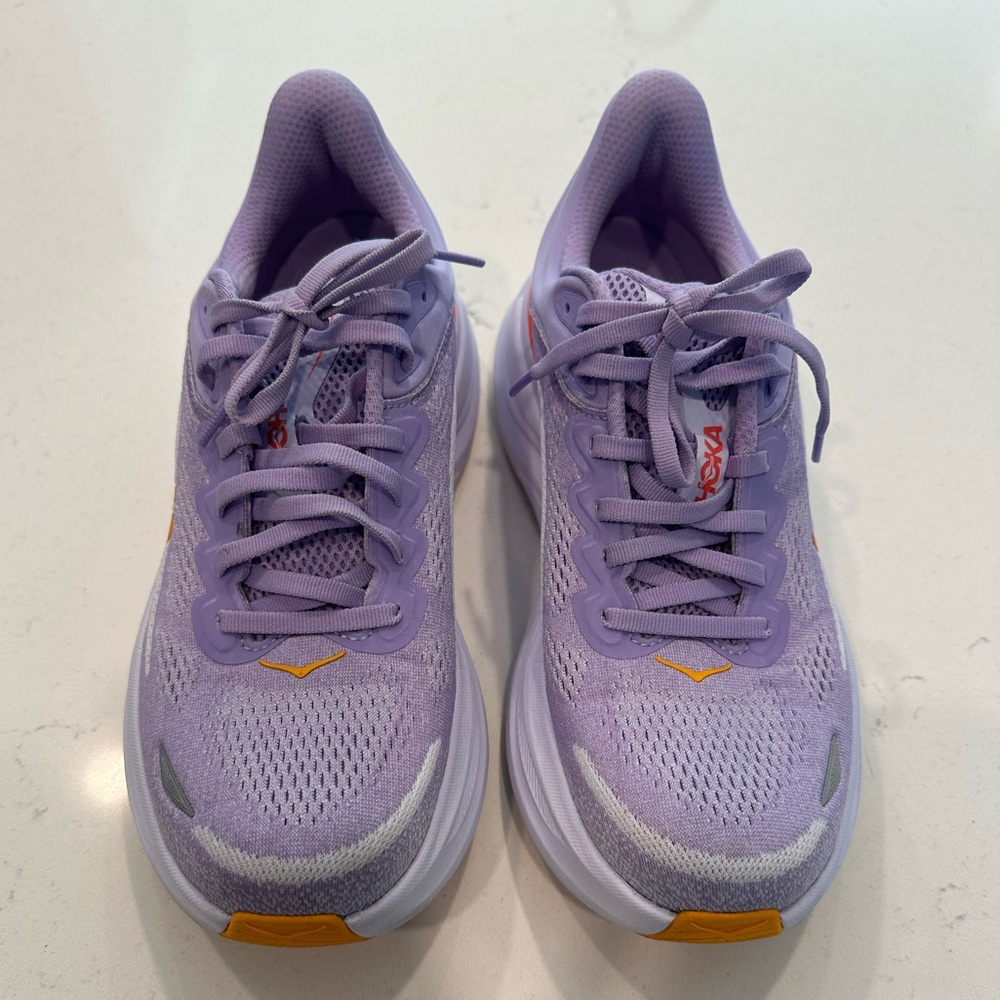 Women's Hoka Bondi 9 - Aster Flower/Starlight Glow Size 10